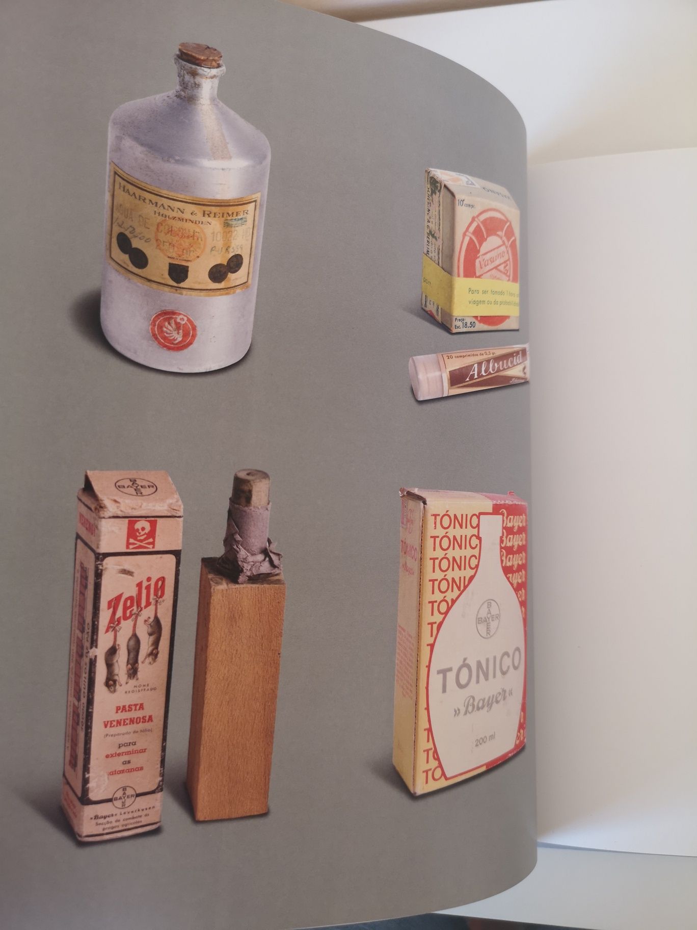 Livro Bayer 100 anos em Portugal