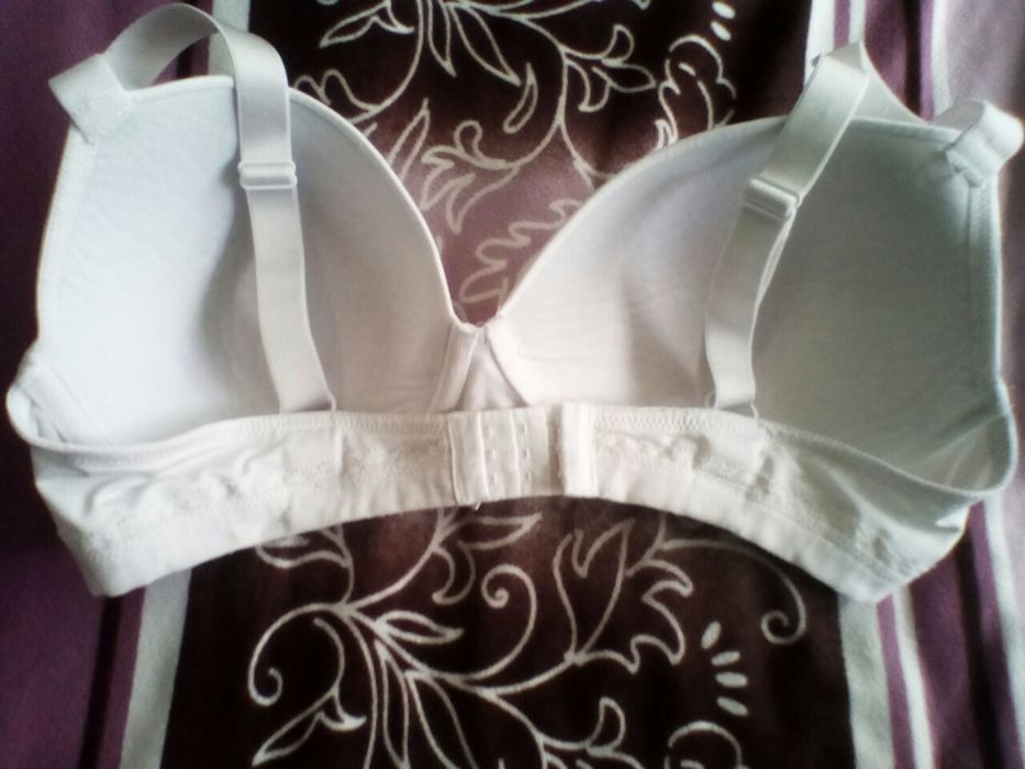 Бюстгалтеры  разные