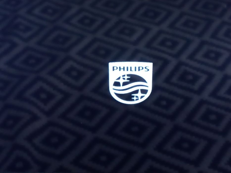 Philips 32” LED – seria 5800 – sprawny, bez pilota

Sprzedam telewizor