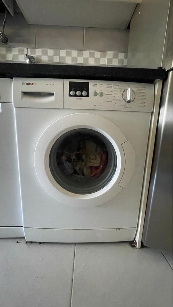 Máquina de lavar a roupa bosch
