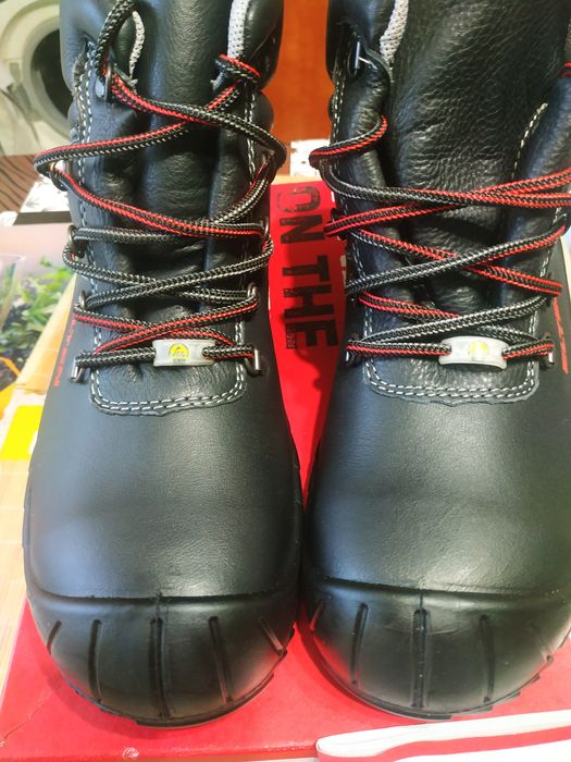 Німецькі робочі з металоноском S-3. 42-розмір,нові.