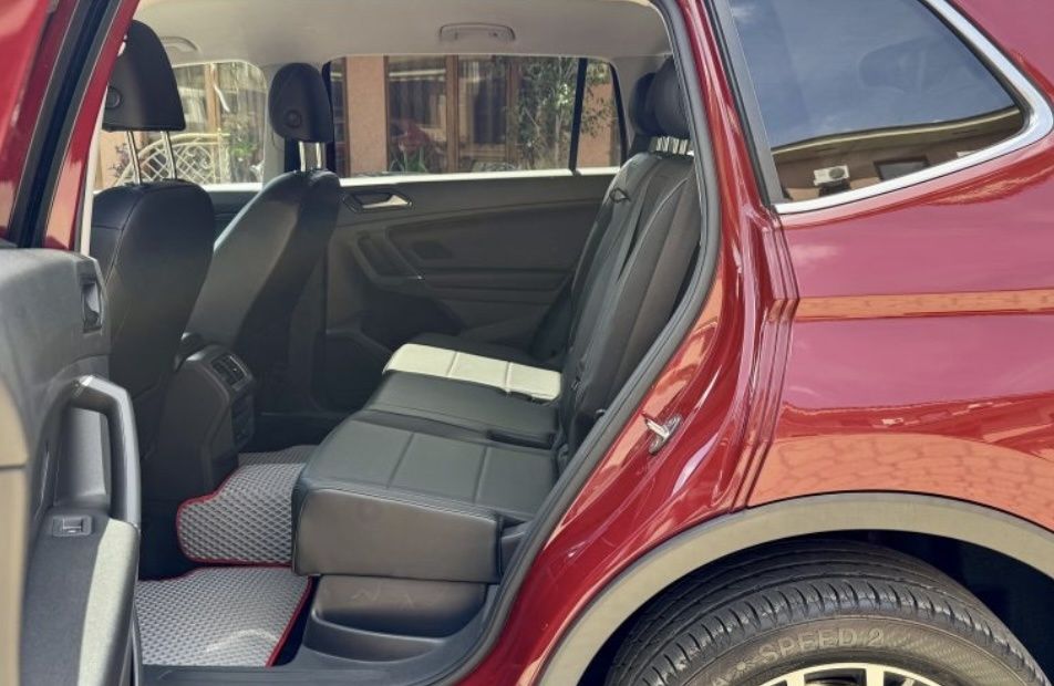 Фольксваген Тігуан 2017 2.0TSI SE+