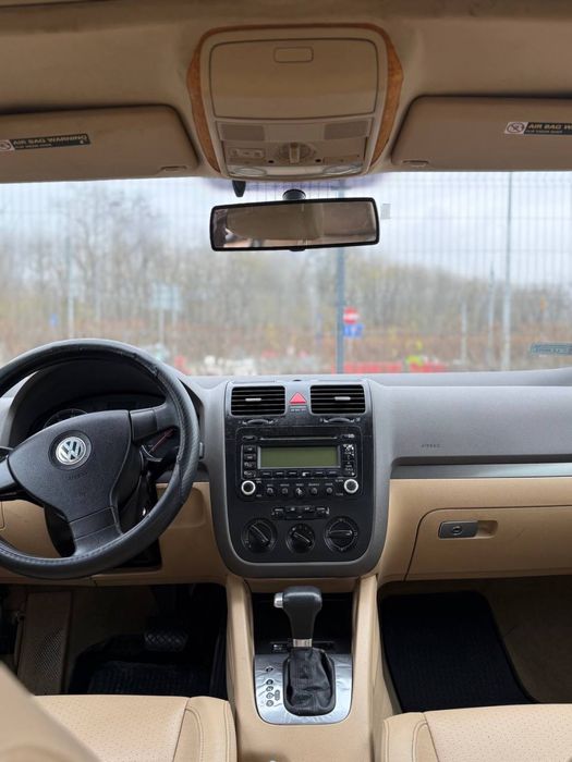 Na Sprzedaz Volkswagen Jetta 2.5 LPG Automat/Gwarancja/Zadbany/Zamiana