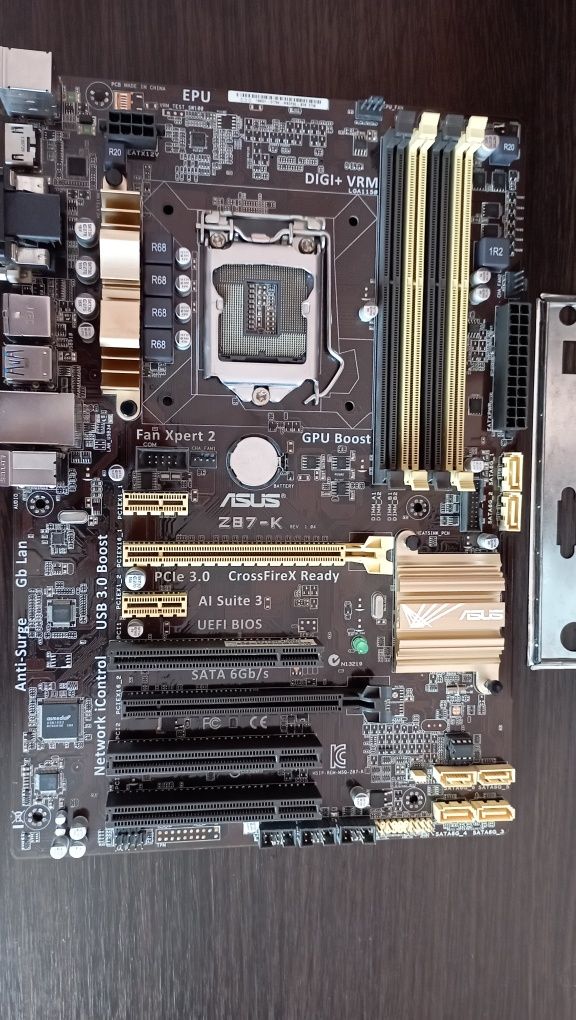 Материнская плата ASUS Z87-k, 1150 сокет.