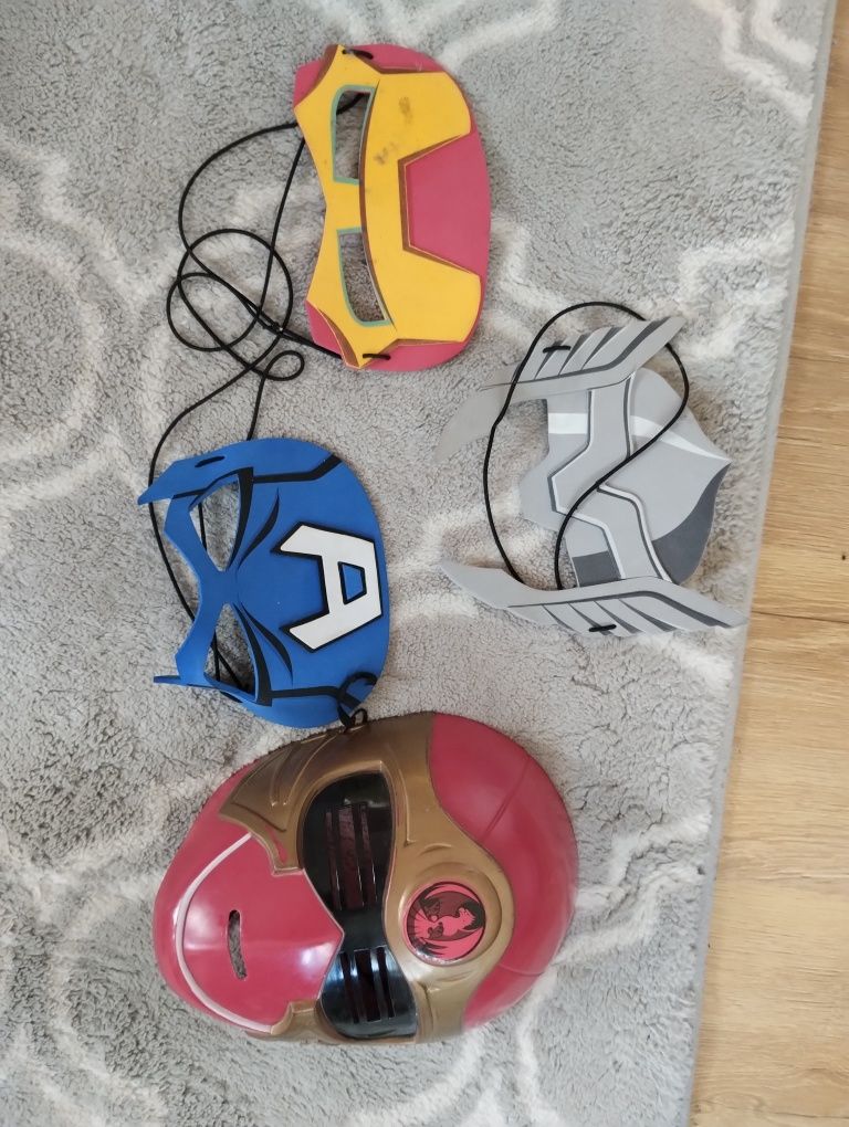 Mega zestaw pistoletów Nerf plus maski plus worek strzałek