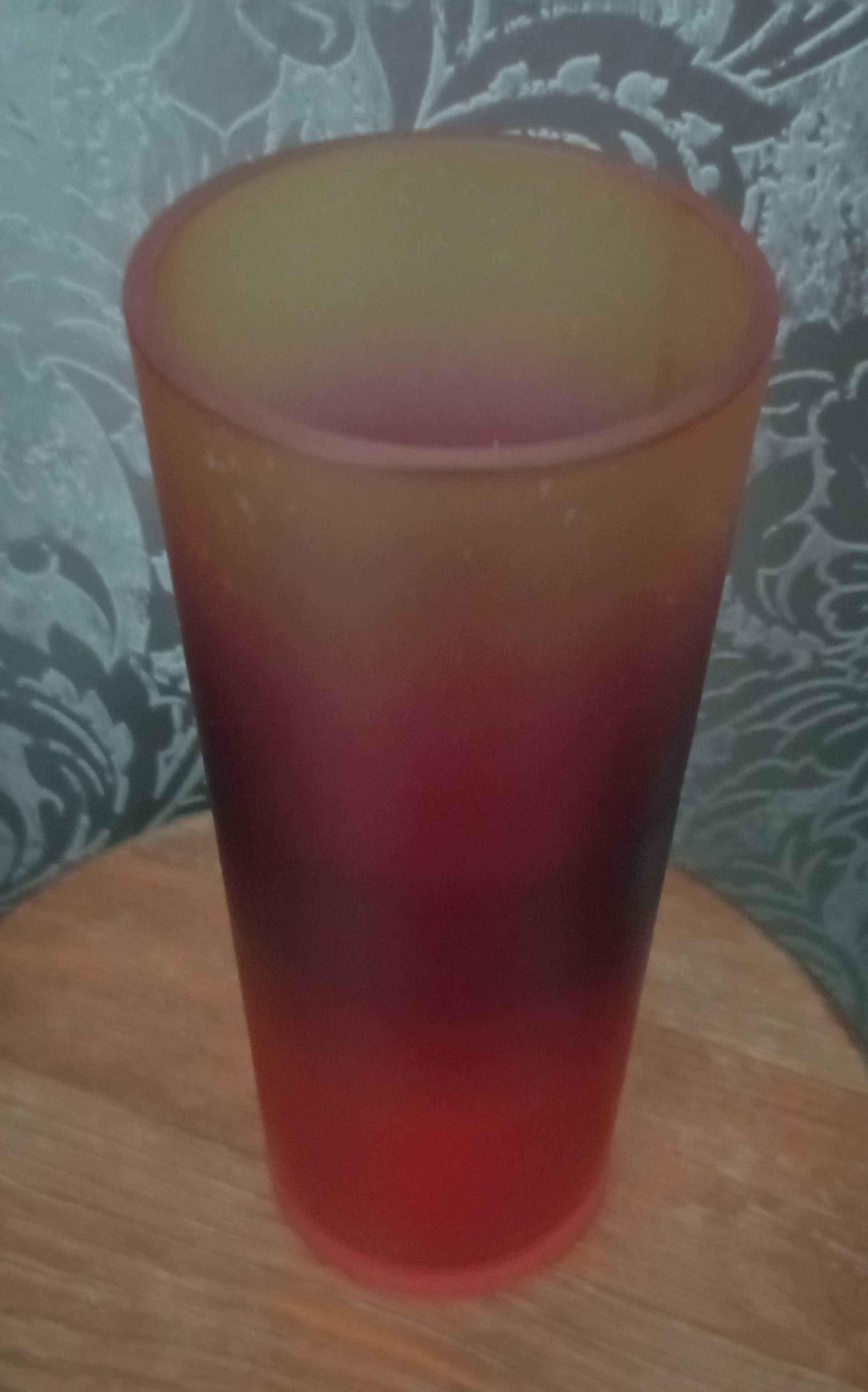wazon szklany kolorowy prosty