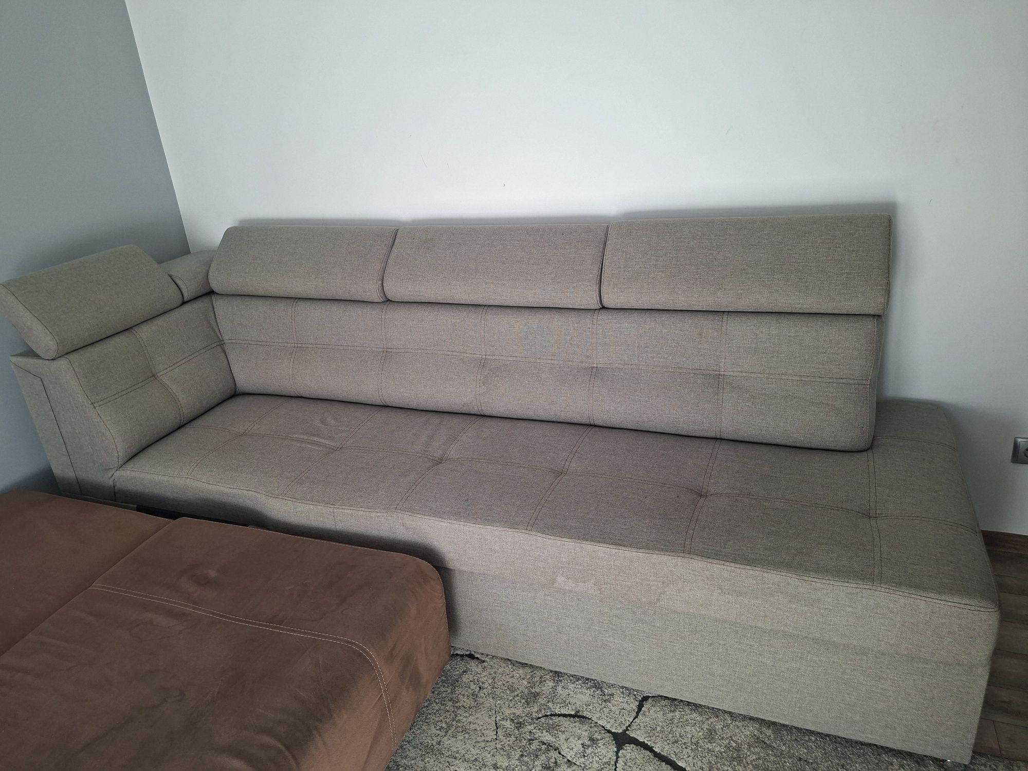 Oddam za darmo naroznik wraz z sofa rozkładana.m z funkcją spania