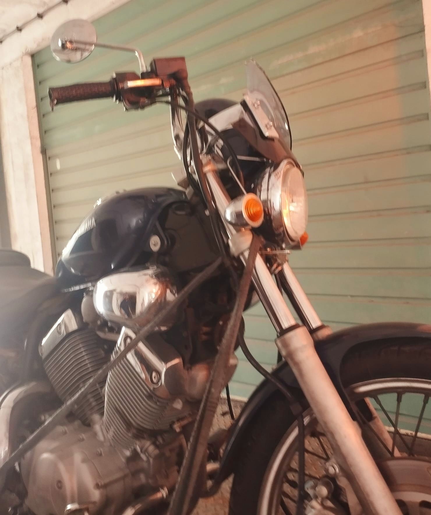 Moto Yahama Virago 535