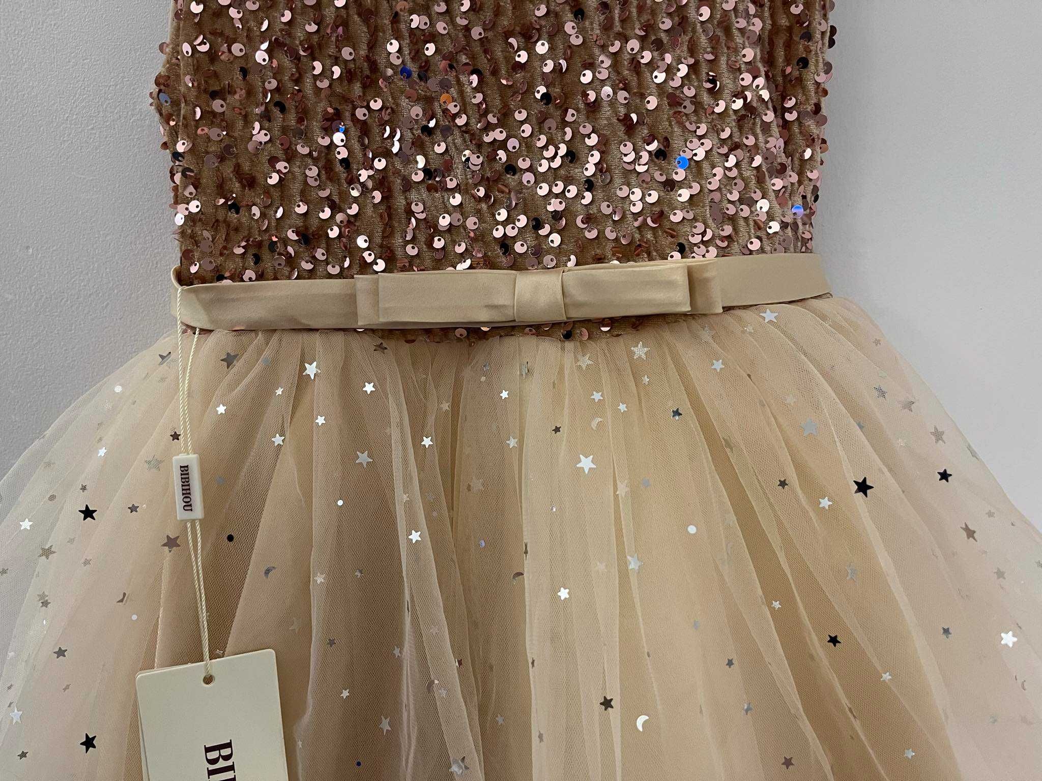 Sukienka złota roz. 134 cm