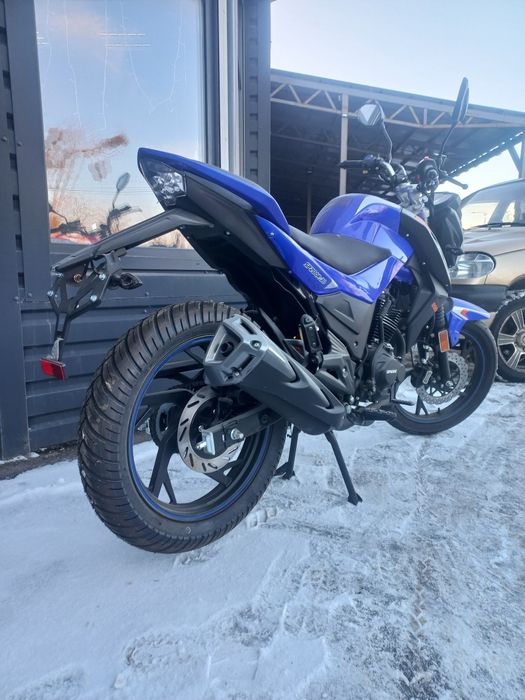 Мотоцикл Spark SP200 R-30