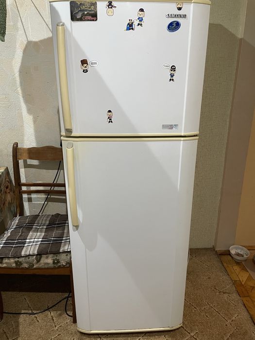 Холодильник Samsung,  суха заморозка No Frost