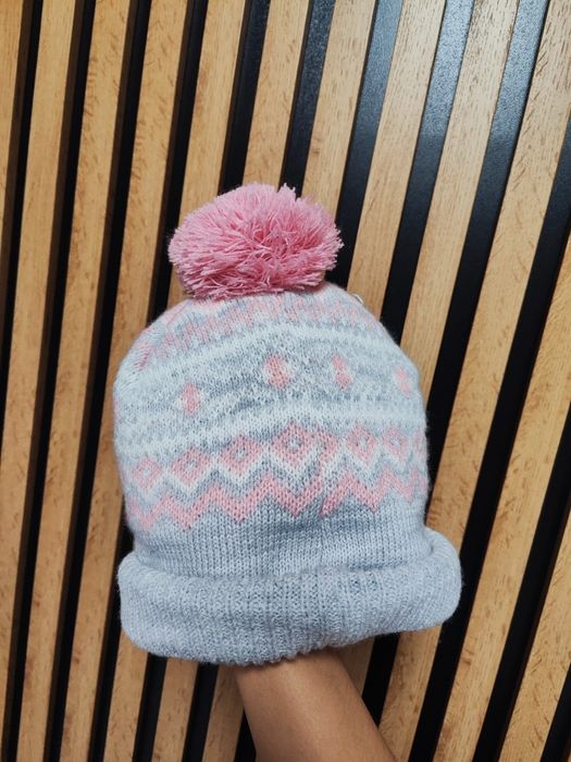 Zimowy komplet dla dziewczynki czapka + szalik