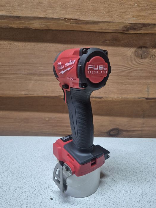 Milwaukee Zakrętarka Udarowa/Inpact M18