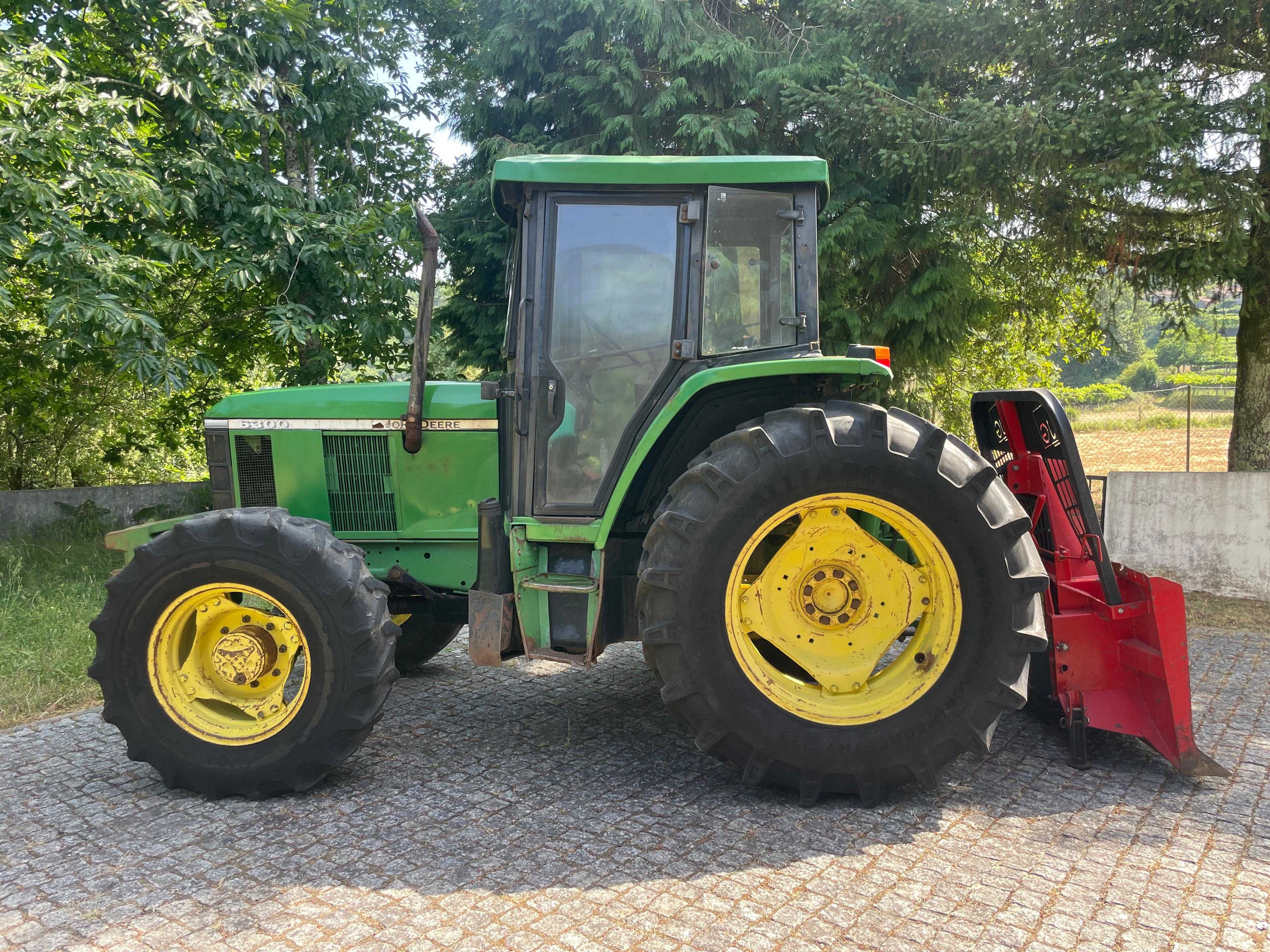 John Deere 6300 florestal