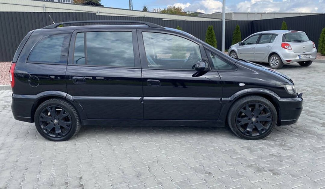 Opel Zafira OPC 200 K/C