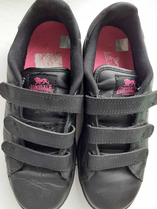 Кросівки чорні ,кожа35 розмір(4)