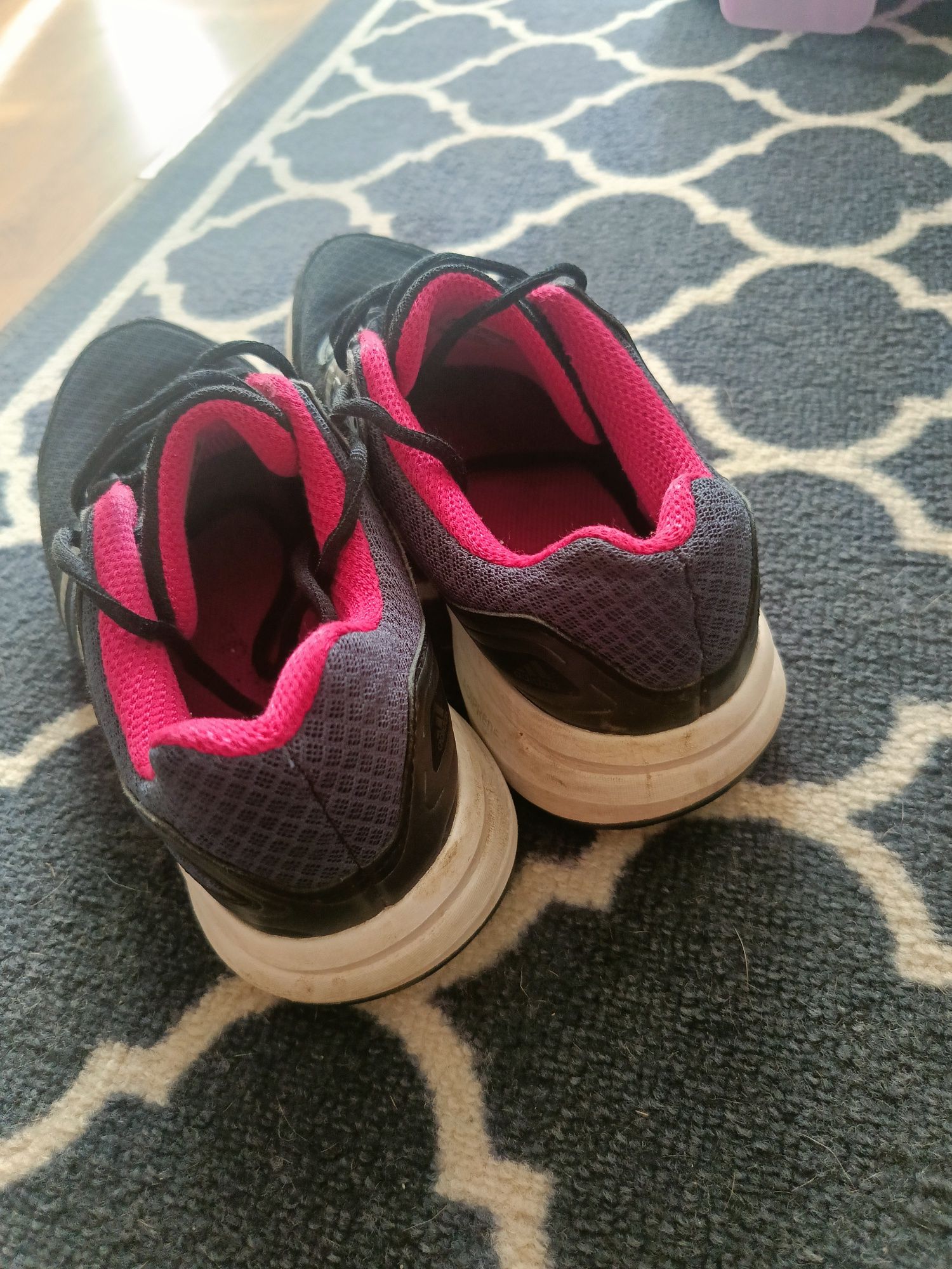 Czarno różowe super buty sportowe adidasy Adidas damskie 39 1/3