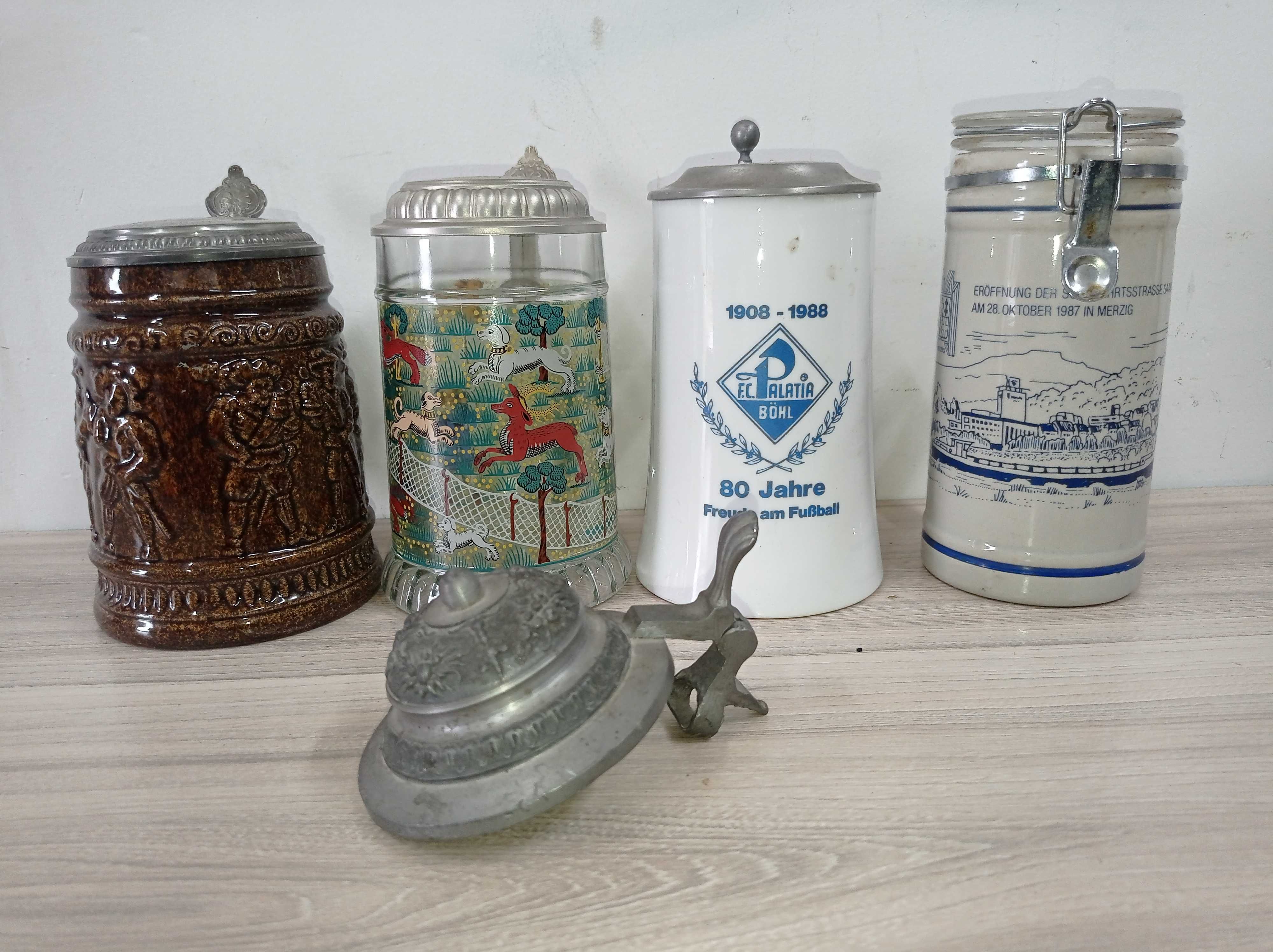 Stare kufle z pokrywkami - 4 sztuki + gratis.