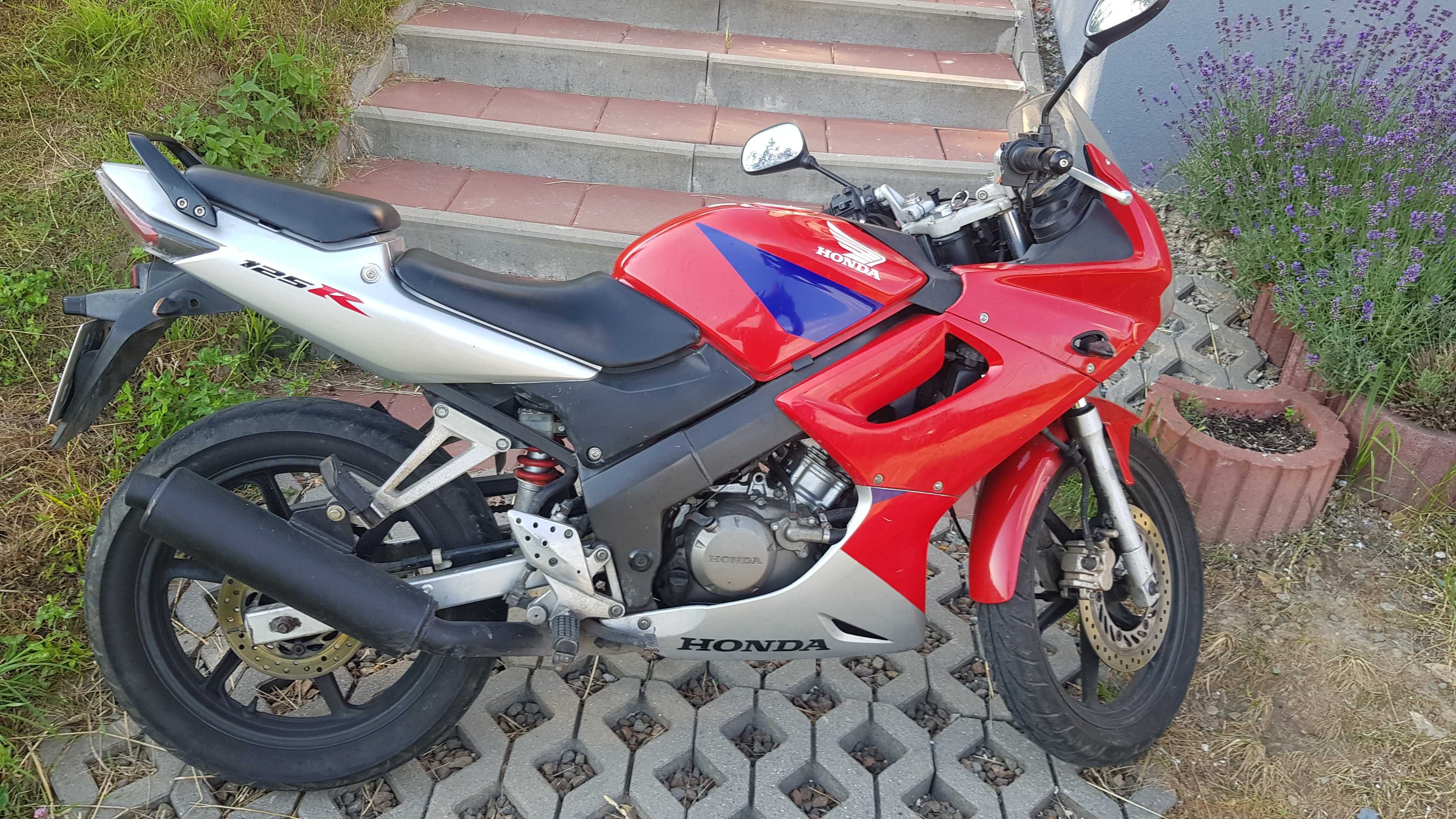 HONDA CBR 125 cm