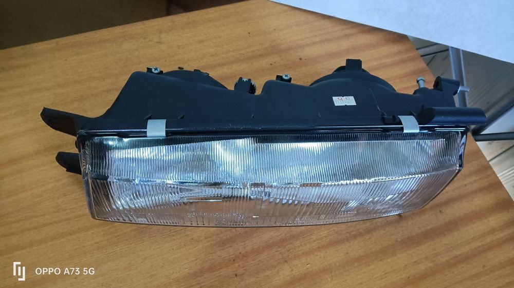 Farol Mitsubishi lancer ótica 1988 esquerda
