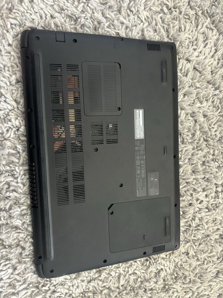 Laptop Acer Aspire 515-51G