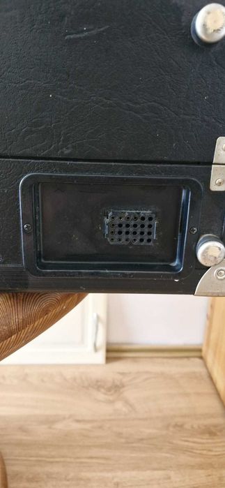 Sprzedam organy firmy ORLA