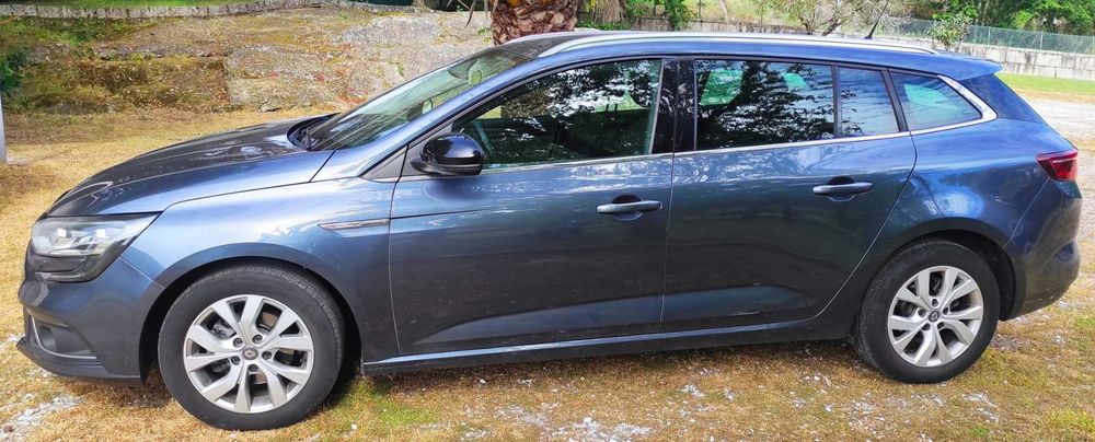 Renault Mégane Sport Tourer 1.5 dCi Limited - Baixa quilometragem