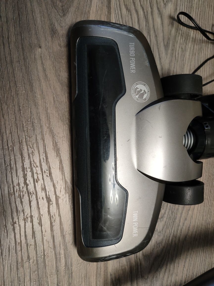 Пилосос акумуляторний GRUNDIG