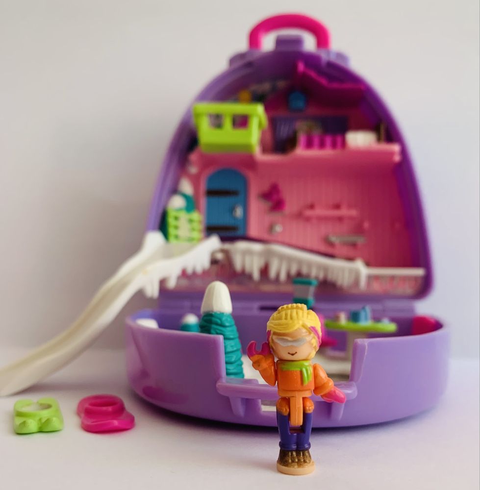 Polly Pocket Bluebird Snow Mountain - Vacation Fun