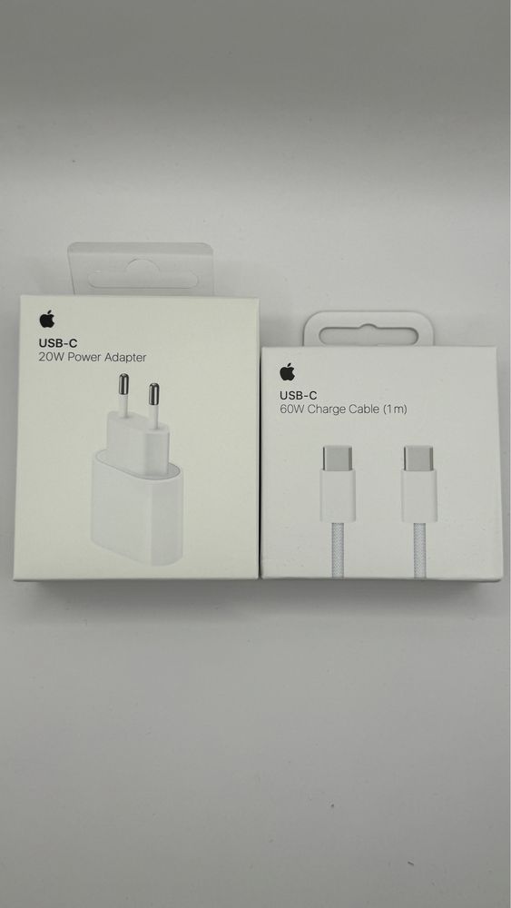 Oryg. Ladowarka 20 W iphone+ Oryg. Kabel USB C - USB C 1 M Iphone 15