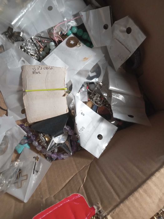 bom estado pgarantia e pecas de outo banhado e aco que loja de artigos