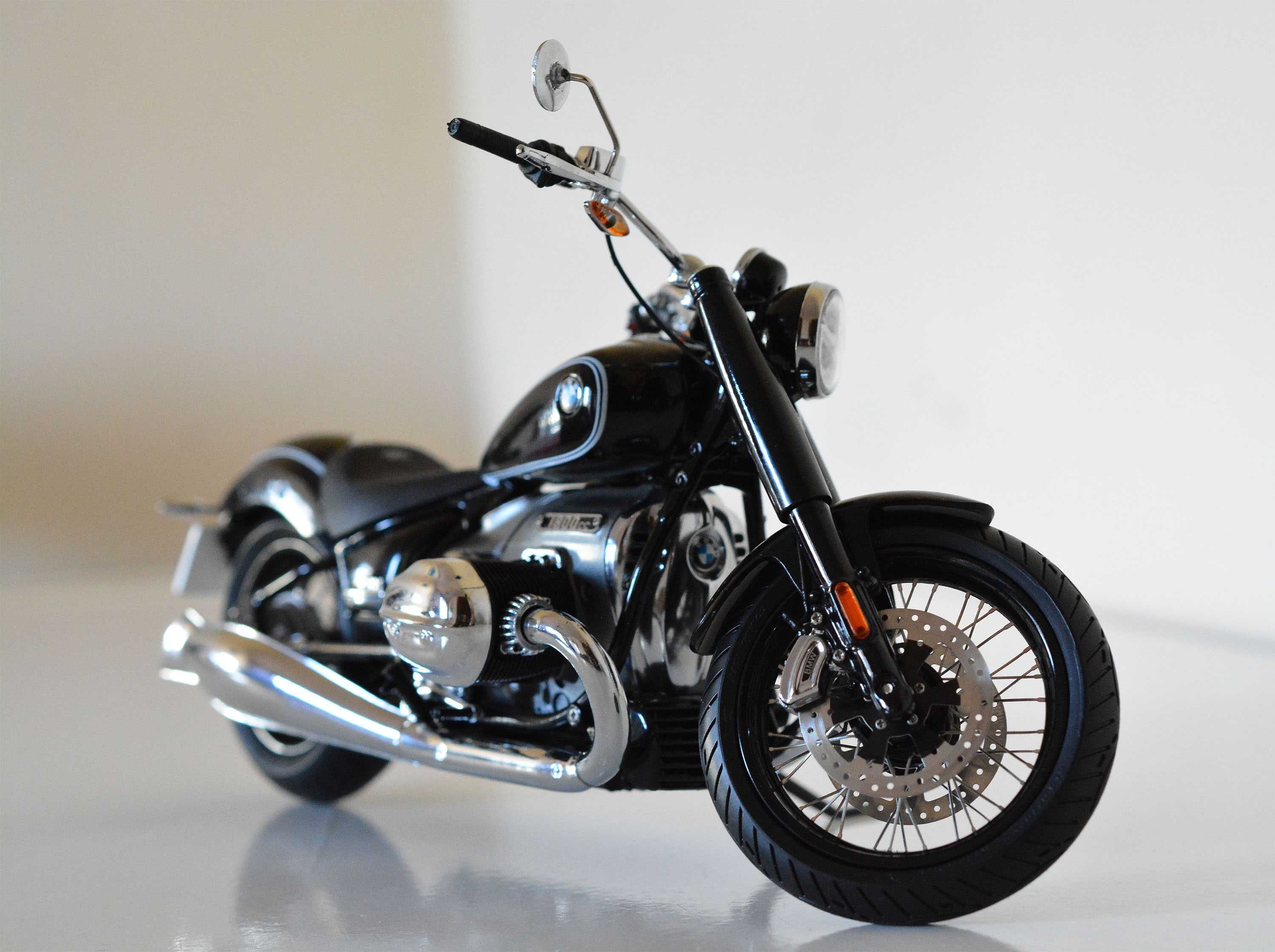 1/10 BMW ORIGINAL Motocicleta Miniatura (Novo) - Ed. Especial