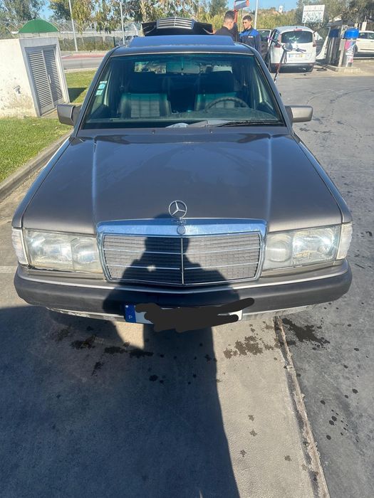 Mercedez 190 2.5