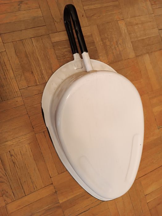 Basen sanitarny kaczka emalia