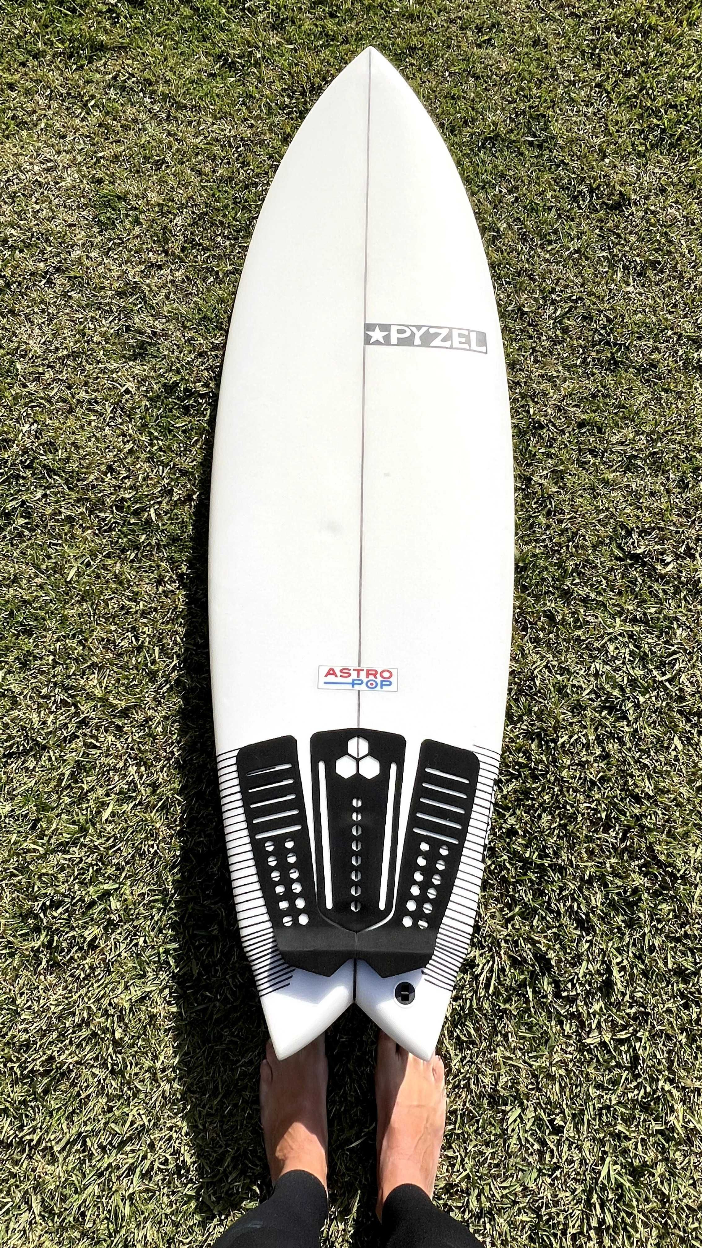 Prancha de Surf Pyzel - Astro Pop, 5' 11''