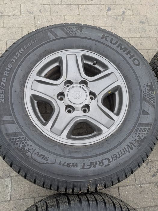 Koła Toyota Landcruiser 6x139,7   265/70R16 Kumho
