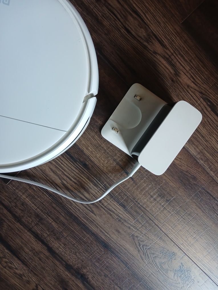 Робот пылесос Xiaomi с функцией влажной уборки, б/у