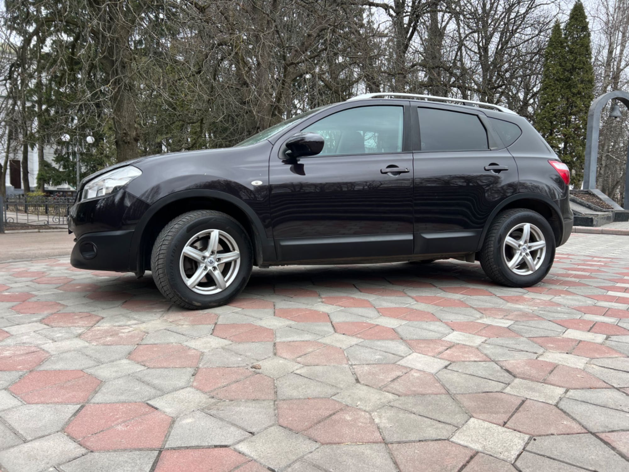 Nissan Qashqai J10