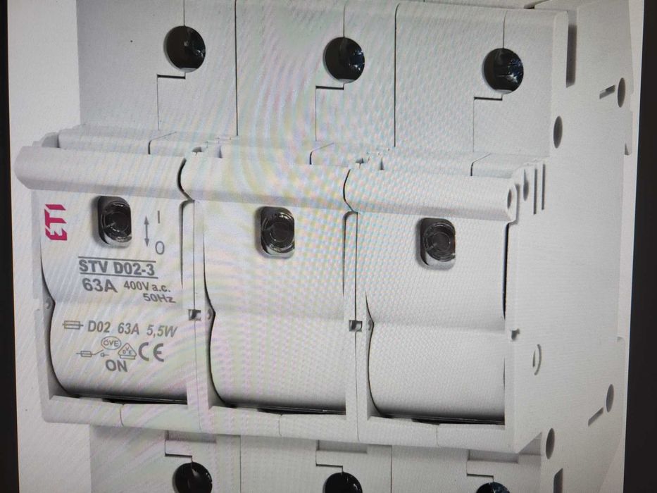 Rozłącznik bezpiecznikowy D02 3P 63A ETI STV