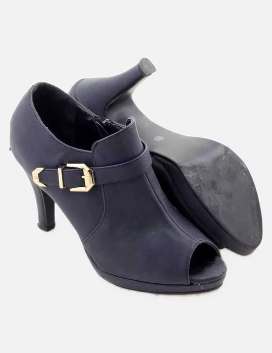 Modern Galaxy Botins