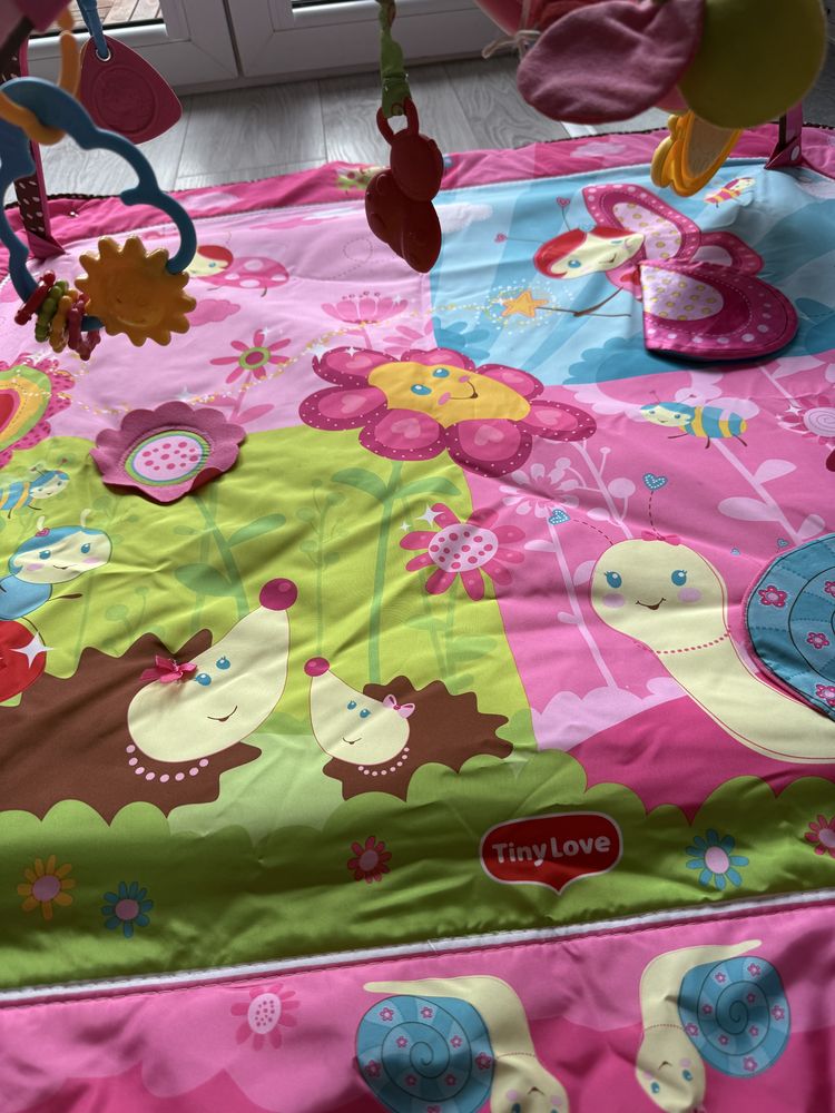 Mata edukacyjna Tiny Love move & play 5w1