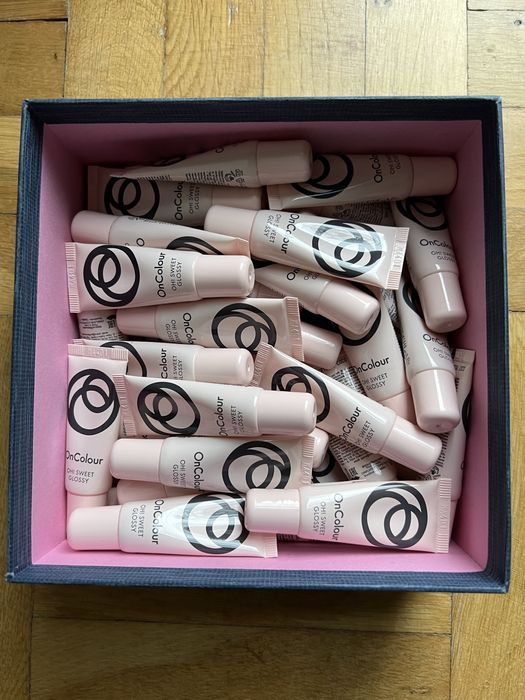 Błyszczyk do ust OnColour Oh! Sweet - „Vanilla” z Oriflame