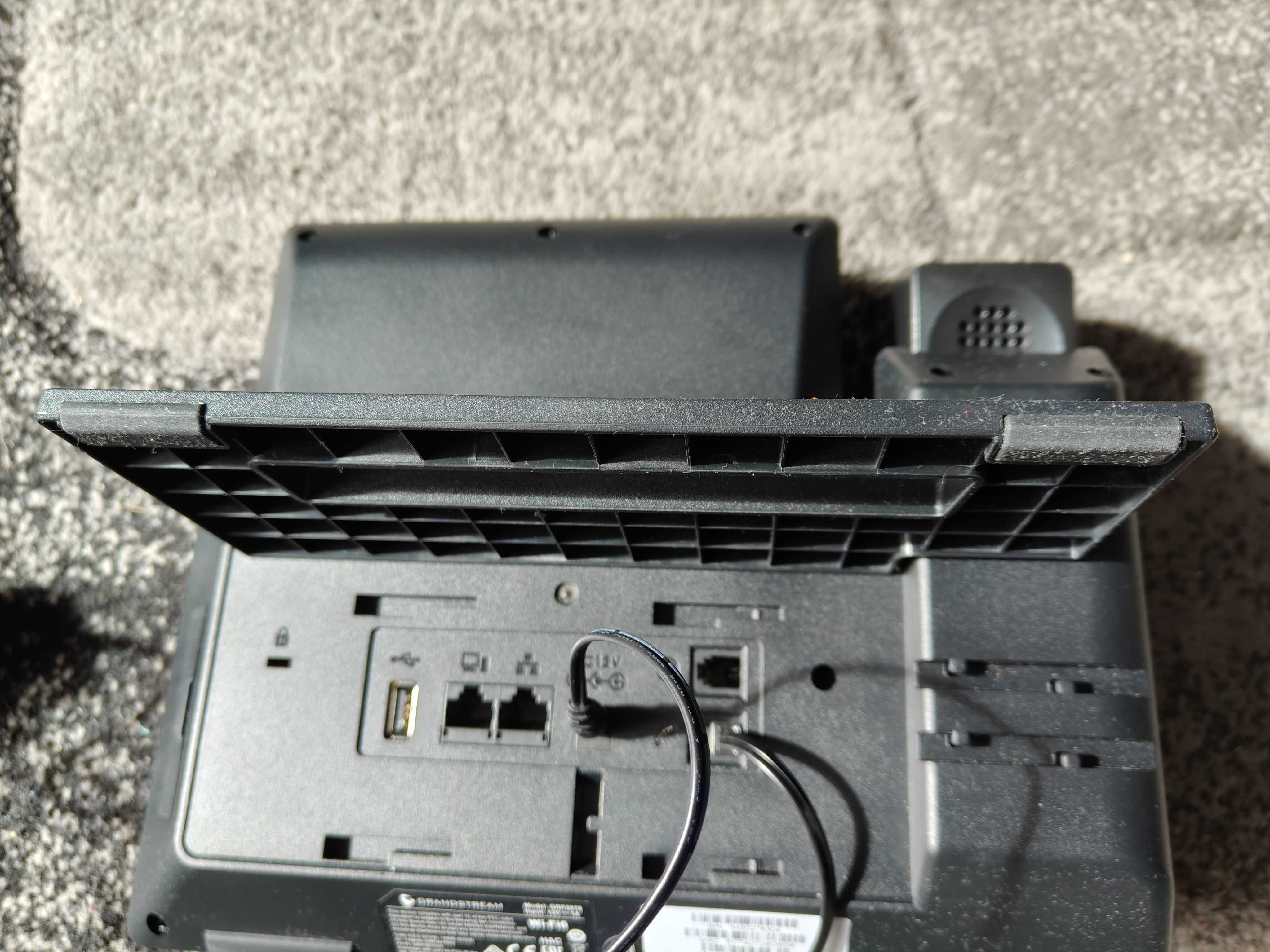 Telefon stacjonarny VoIP Grandstream GRP2670