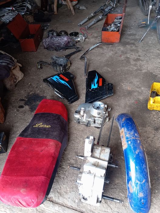 Запчасті ссср Мотоцикла Минск і до альфи 110