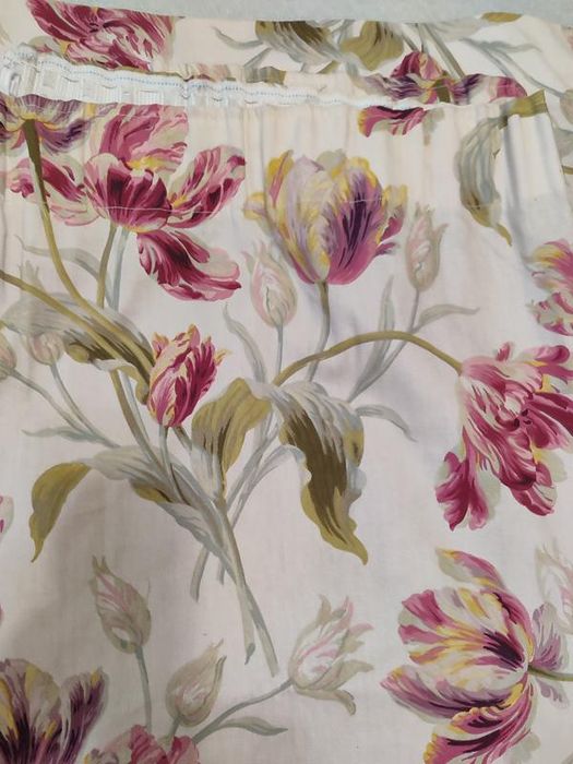 Штори тюльпани Laura Ashley