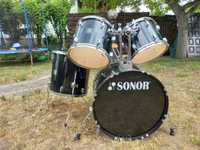 Centralka, Dwa tomy i floor tom firmy Sonor