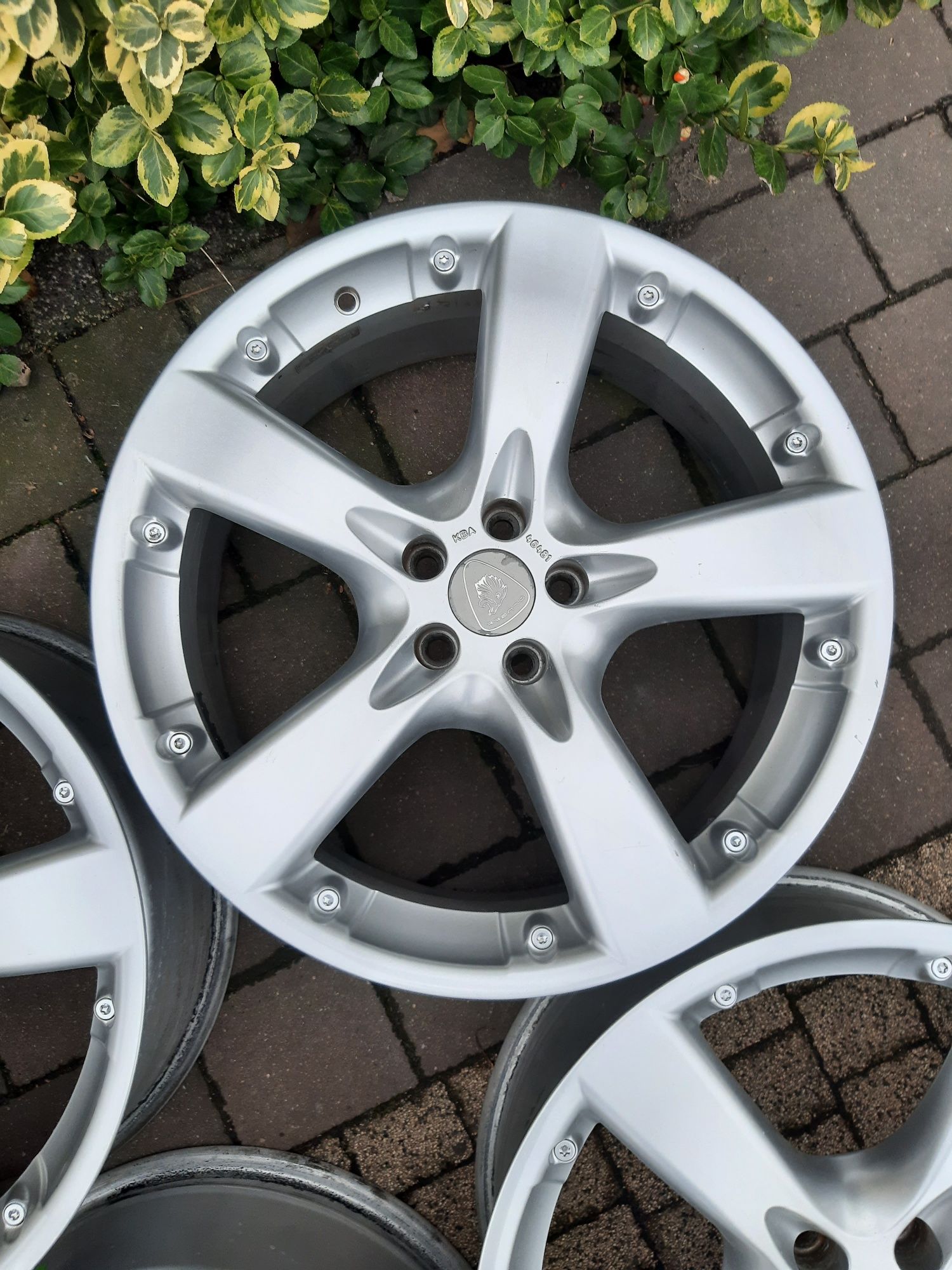 Felgi 18 5x100 Vw Skoda Audi 8J et35