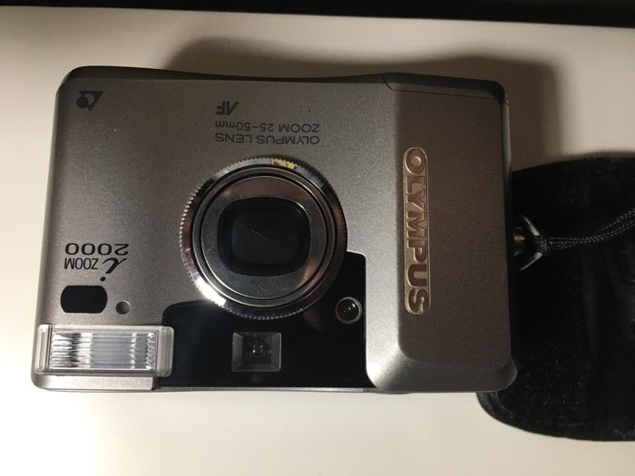 Olympus i ZOOM 2000