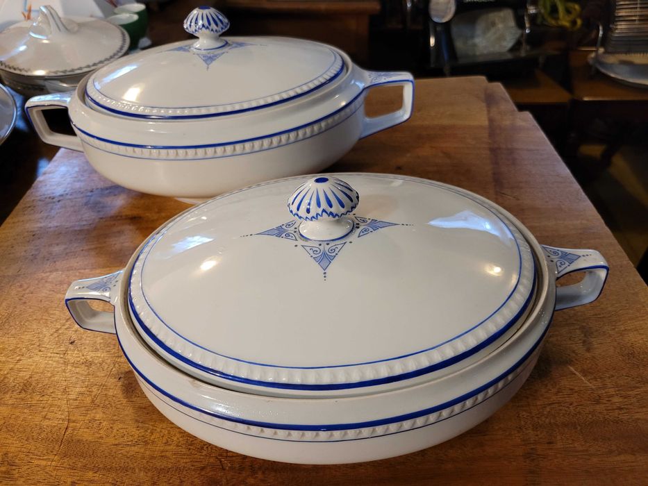 Stare przedwojenne wazy porcelanowe