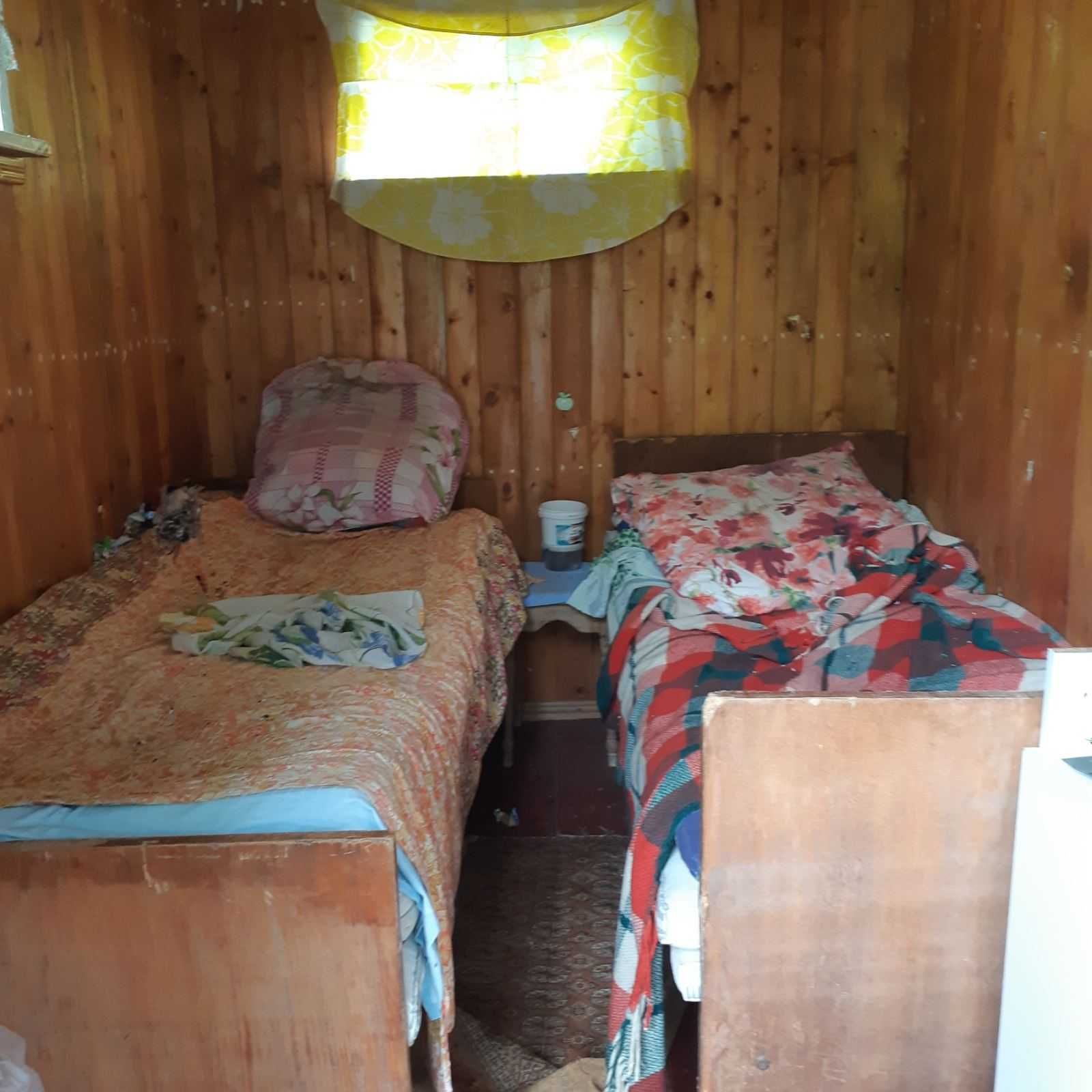 Продам двухместный домик на колесах